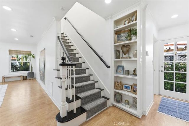 1924 Loma Drive, Hermosa Beach, CA 90254