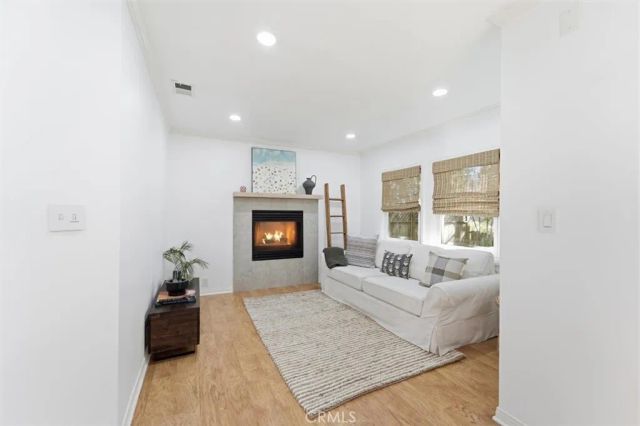 1924 Loma Drive, Hermosa Beach, CA 90254