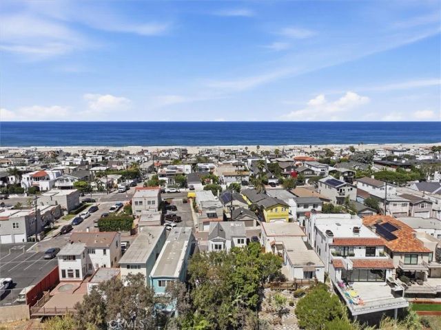 1924 Loma Drive, Hermosa Beach, CA 90254