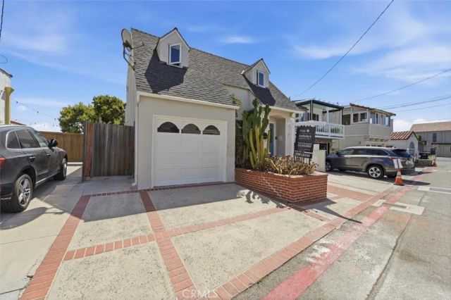1924 Loma Drive, Hermosa Beach, CA 90254