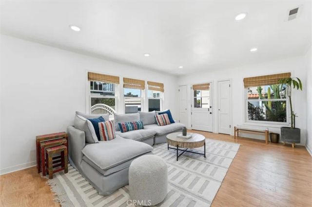 1924 Loma Drive, Hermosa Beach, CA 90254