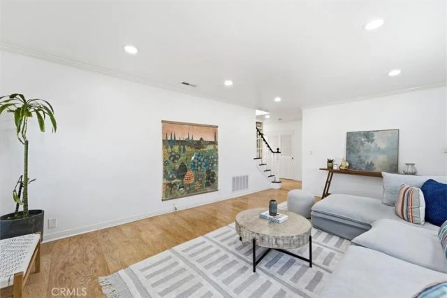 1924 Loma Drive, Hermosa Beach, CA 90254