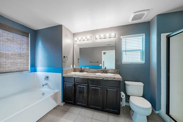 5368 E Tower Avenue, Fresno, CA 93725