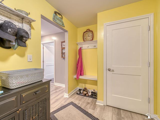 5019 Skylark Drive, Monroe, MI 48161
