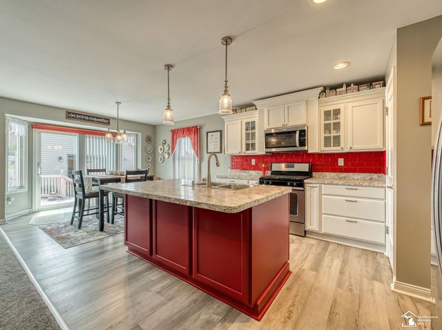 5019 Skylark Drive, Monroe, MI 48161