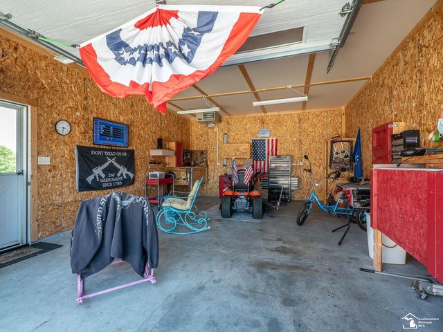5019 Skylark Drive, Monroe, MI 48161