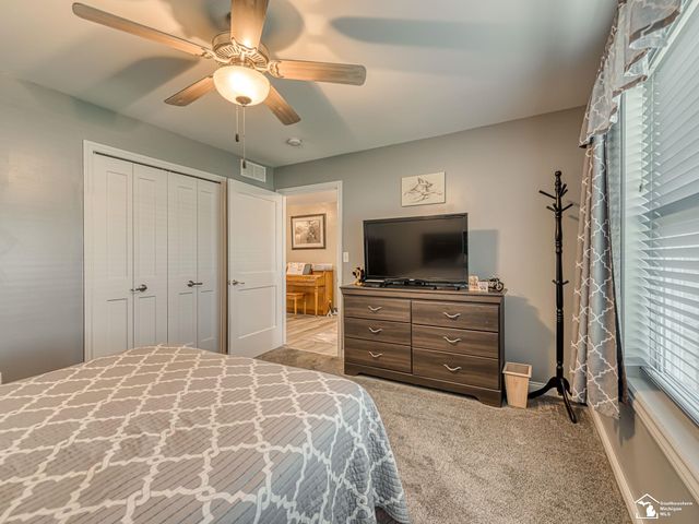 5019 Skylark Drive, Monroe, MI 48161