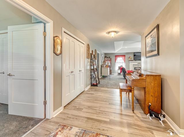 5019 Skylark Drive, Monroe, MI 48161