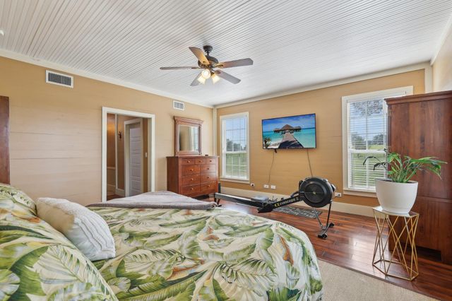 1200 County Road 211, Giddings, TX 78942