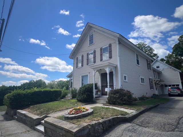 556 Main Street, Farmington, NH 03835