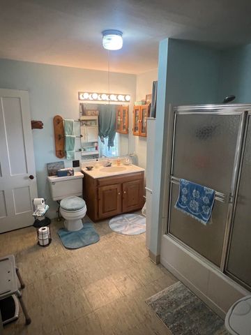 556 Main Street, Farmington, NH 03835