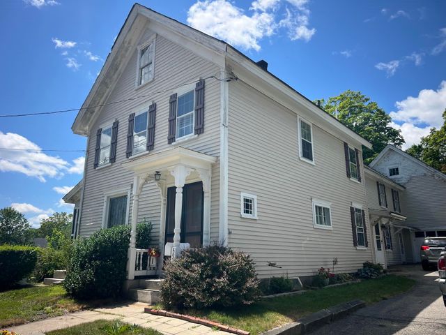 556 Main Street, Farmington, NH 03835