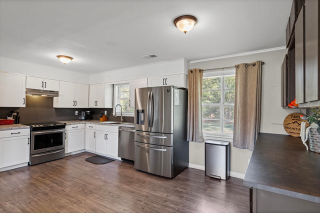 2805 SLAYDEN RD, Moscow, TN 38057