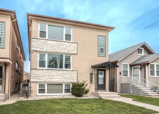2702 N 74th Avenue, Elmwood Park, IL 60707