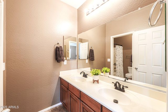 203 S LA AMADOR Trail, Casa Grande, AZ 85194