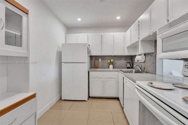 8260 SW 24th Street 6210, North Lauderdale, FL 33068
