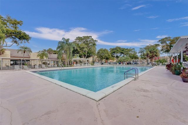 8260 SW 24th Street 6210, North Lauderdale, FL 33068