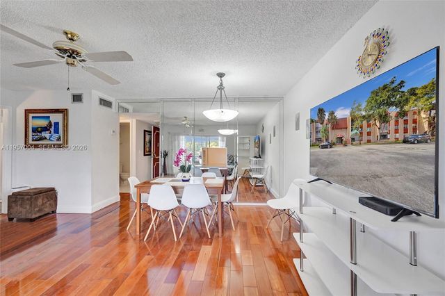 8260 SW 24th Street 6210, North Lauderdale, FL 33068