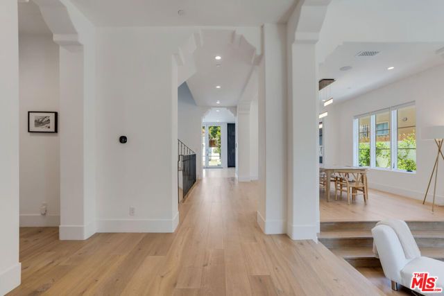 6721 Drexel Avenue, Los Angeles, CA 90048