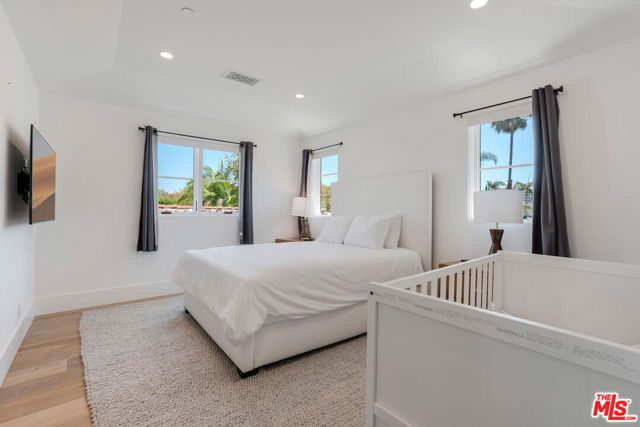 6721 Drexel Avenue, Los Angeles, CA 90048