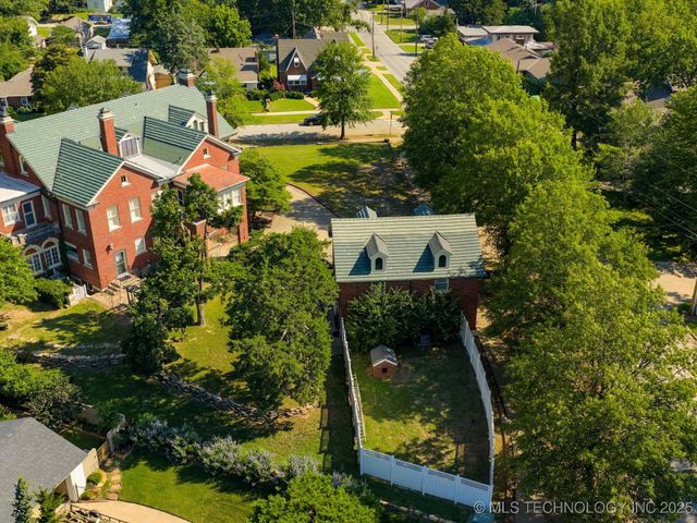 535 E 14th Street, Bartlesville, OK 74003