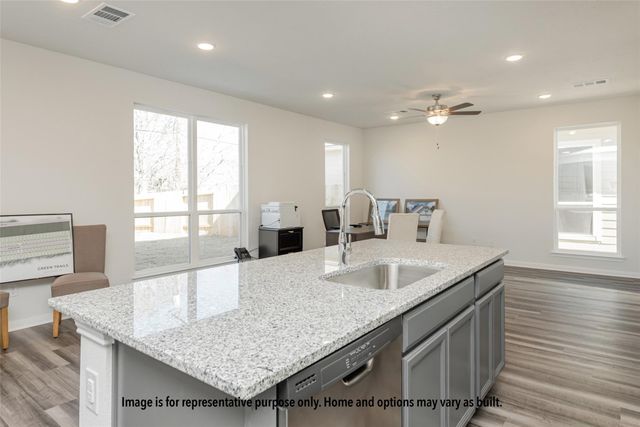 1314 Boehnke Pass, Brenham, TX 77833