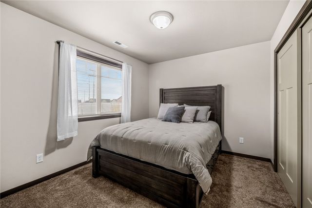 5912 Foxtail Loop W, Billings, MT 59106