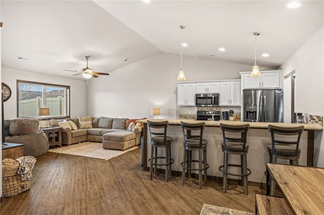 5912 Foxtail Loop W, Billings, MT 59106