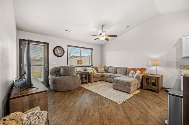 5912 Foxtail Loop W, Billings, MT 59106