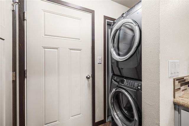 5912 Foxtail Loop W, Billings, MT 59106