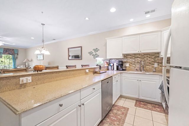 1000 Ray Costin Way Unit 113, Murrells Inlet, SC 29576