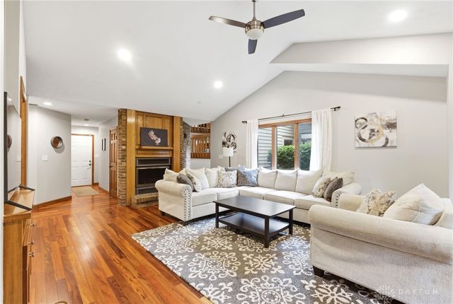 6391 Shadow Lake Trail, Centerville, OH 45459