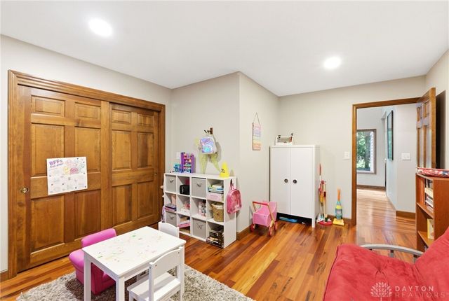 6391 Shadow Lake Trail, Centerville, OH 45459
