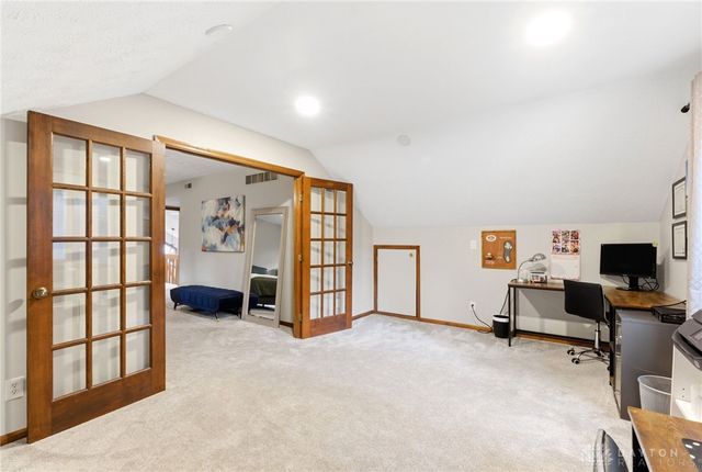 6391 Shadow Lake Trail, Centerville, OH 45459
