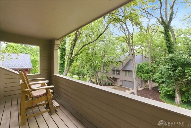 6391 Shadow Lake Trail, Centerville, OH 45459