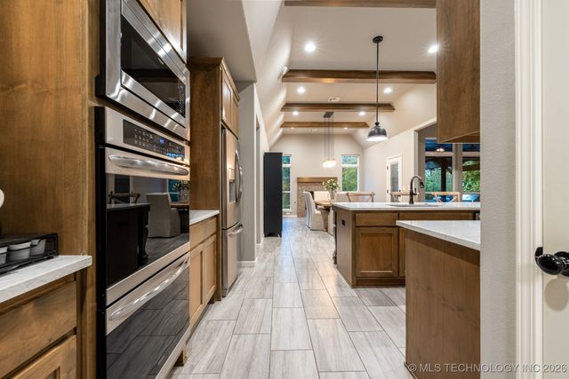 721 E 125th Place S, Jenks, OK 74037