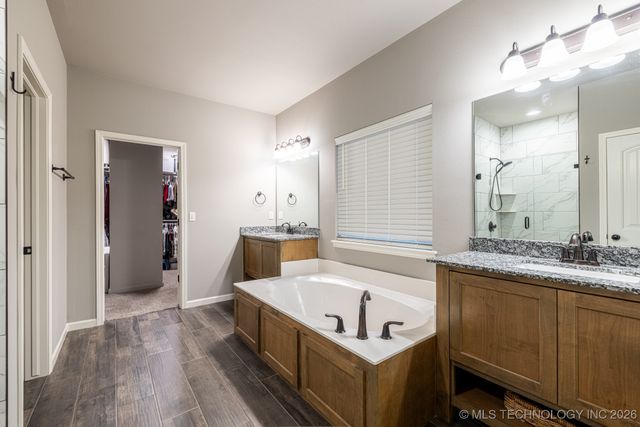 721 E 125th Place S, Jenks, OK 74037