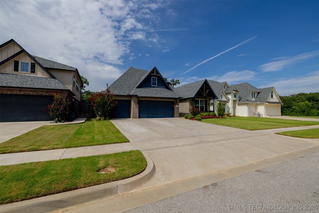 721 E 125th Place S, Jenks, OK 74037