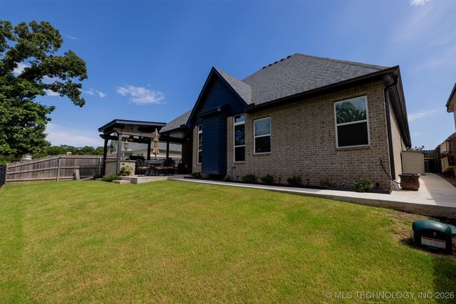 721 E 125th Place S, Jenks, OK 74037