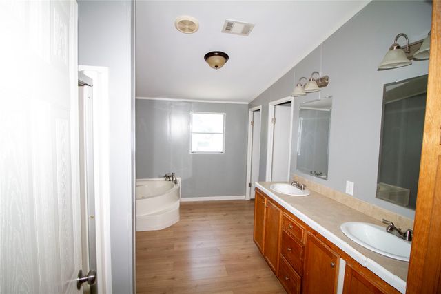 334 Mayo Road, Shreveport, LA 71106