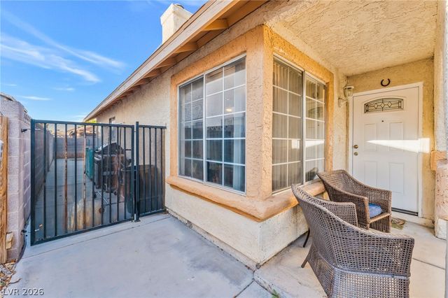 5942 Whispering Pine Avenue, Las Vegas, NV 89142