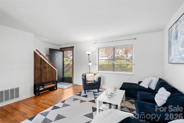 615 Biltmore Avenue H-2, Asheville, NC 28803