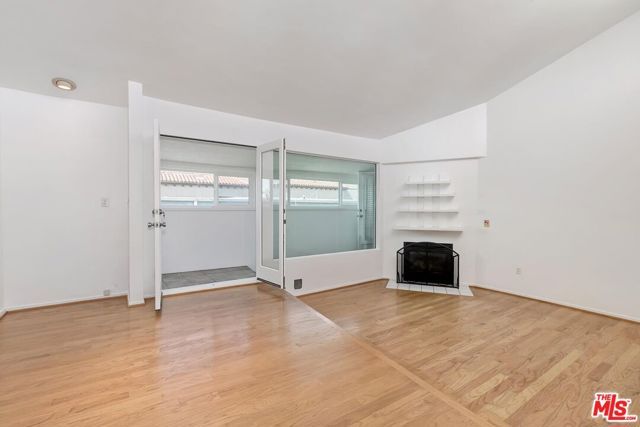 951 16th Street 3, Santa Monica, CA 90403