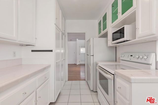 951 16th Street 3, Santa Monica, CA 90403