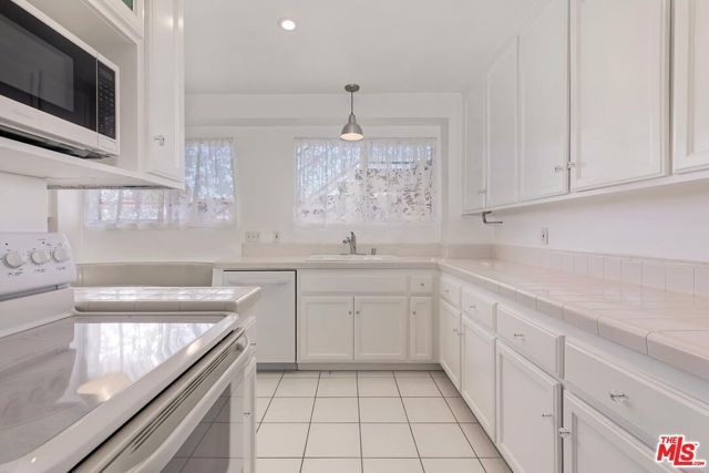 951 16th Street 3, Santa Monica, CA 90403