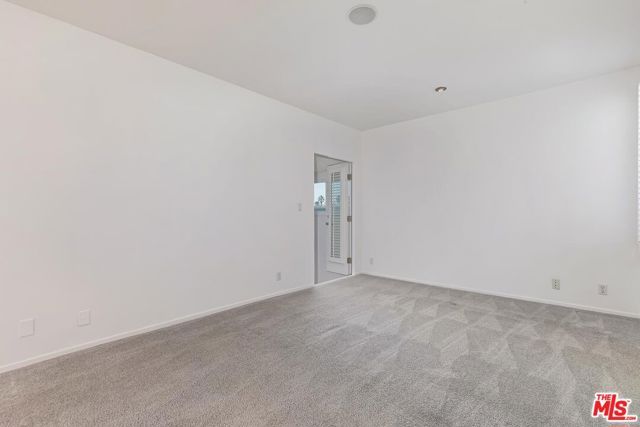 951 16th Street 3, Santa Monica, CA 90403