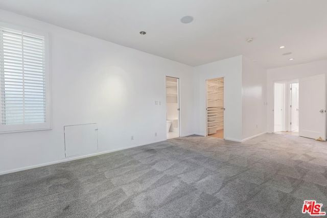 951 16th Street 3, Santa Monica, CA 90403