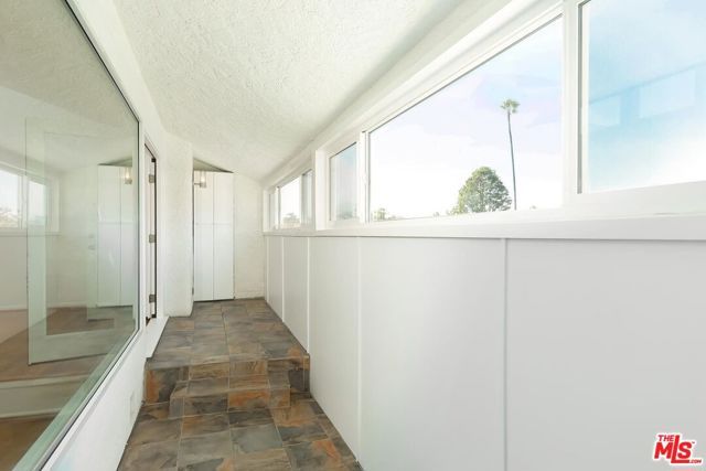 951 16th Street 3, Santa Monica, CA 90403