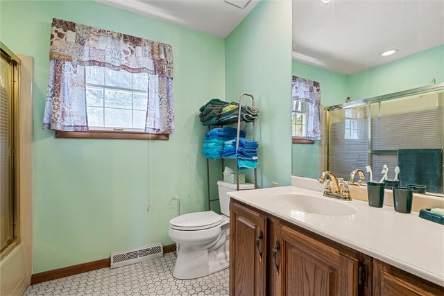1242 La Belle Vue Rd, Allegheny Twp, PA 15690
