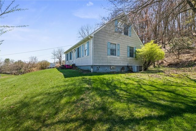 1242 La Belle Vue Rd, Allegheny Twp, PA 15690